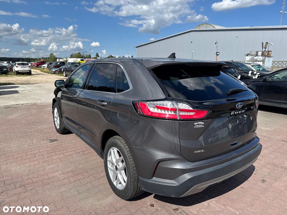 Ford Edge - 22