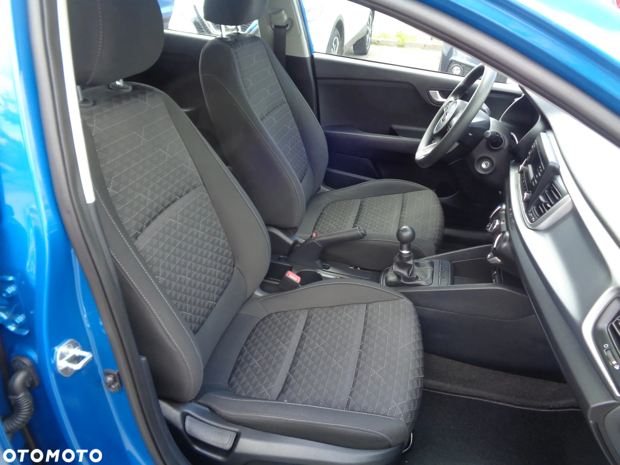 Kia Rio 1.2 L Business Line - 19