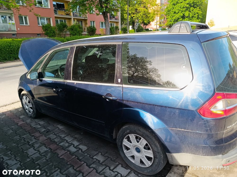 Ford Galaxy - 16