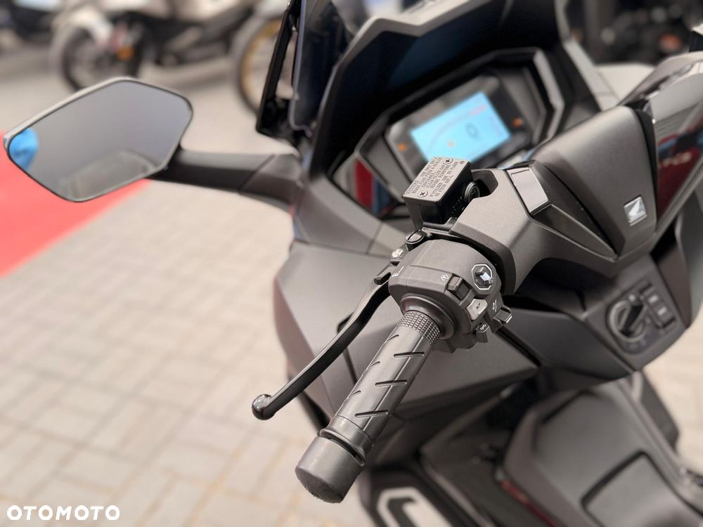 Honda NSS - 7