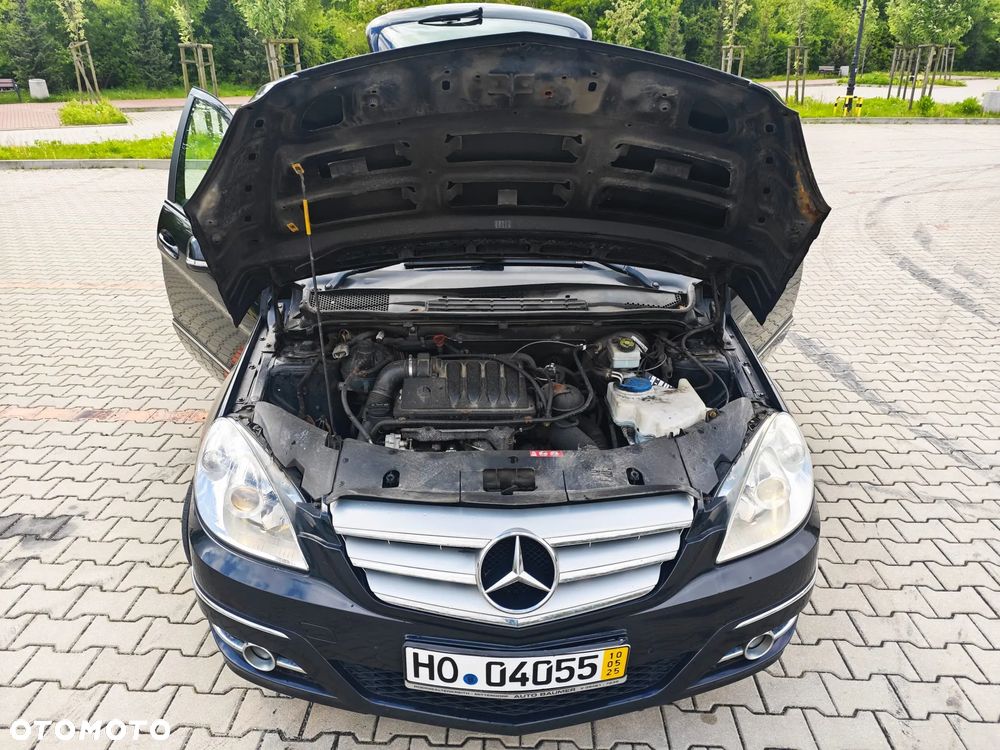 Mercedes-Benz Klasa B 200 CDI Special Edition - 28