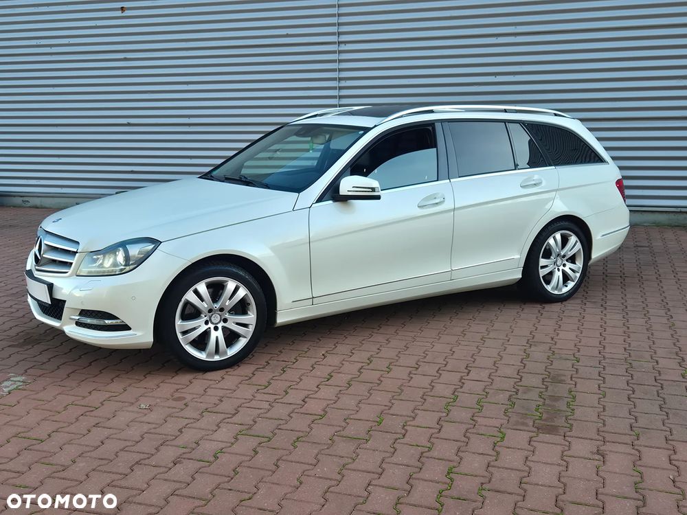 Mercedes-Benz Klasa C 350 CDI DPF (BlueEFFICIENCY) 7G-TRONIC Avantgarde - 10