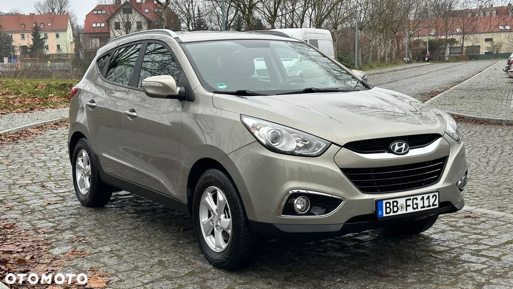 Hyundai ix35 2.0 CRDi 4WD Trend - 2
