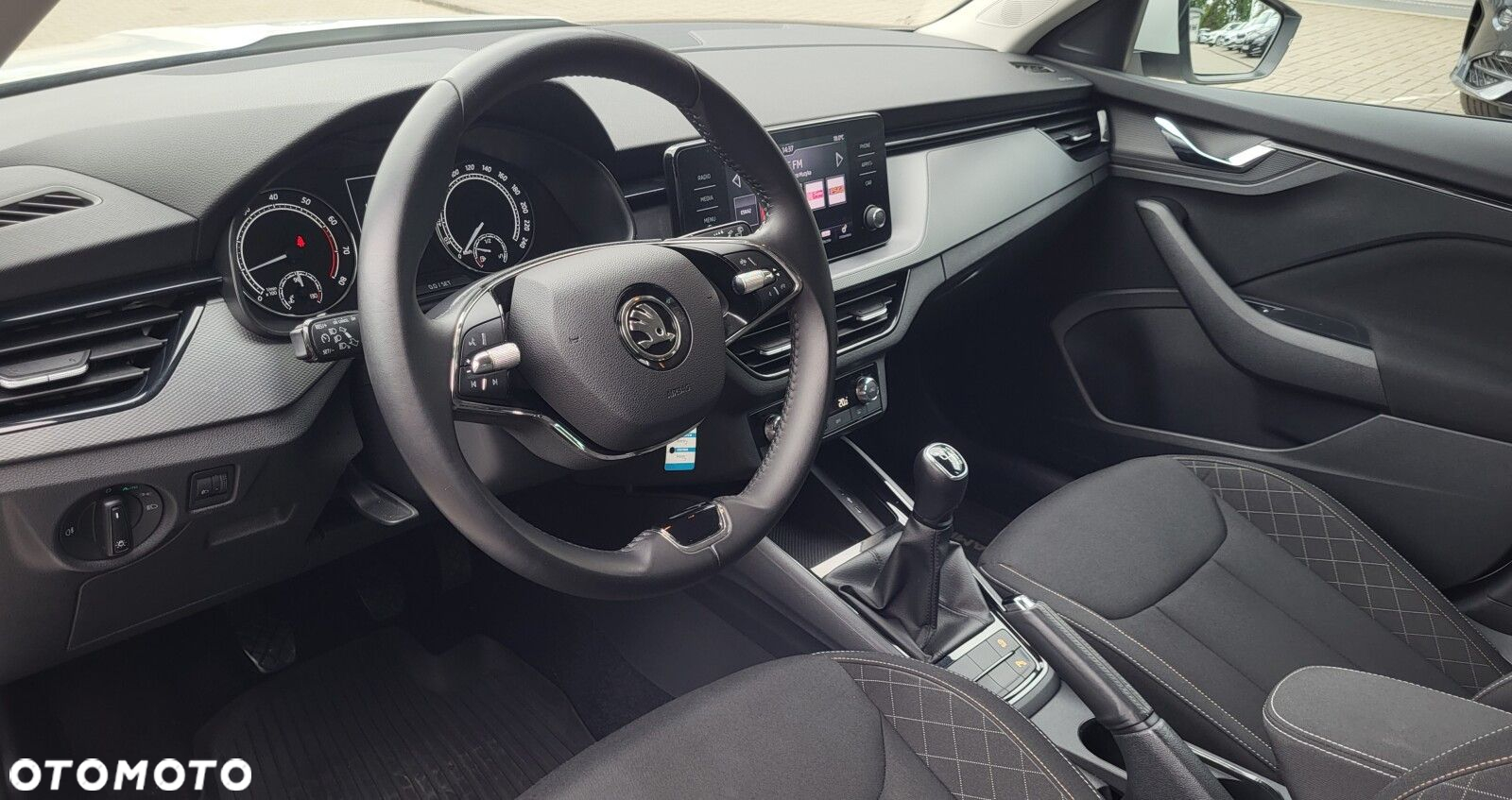 Skoda Kamiq 1.5 TSI Ambition - 10