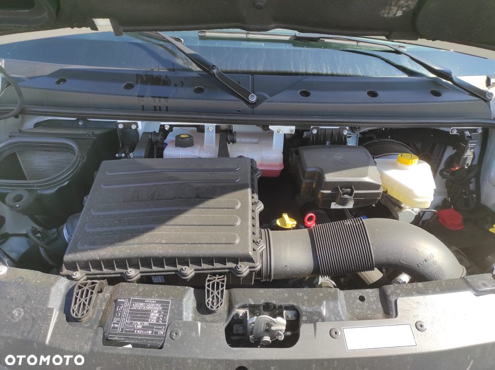 Iveco DAILY 70C18 - 27