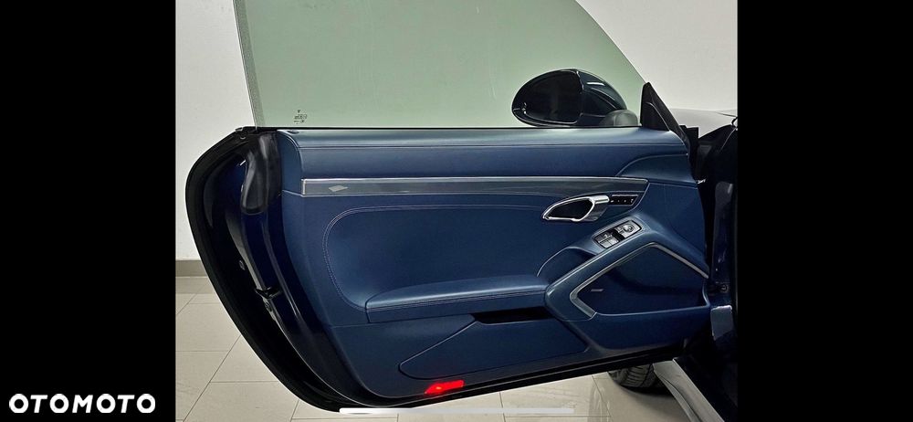 Porsche 911 Carrera 4S PDK - 17