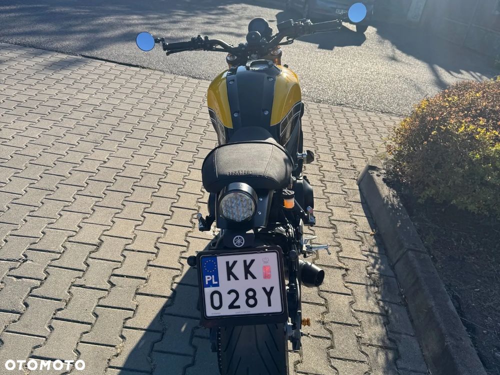 Yamaha XSR - 21