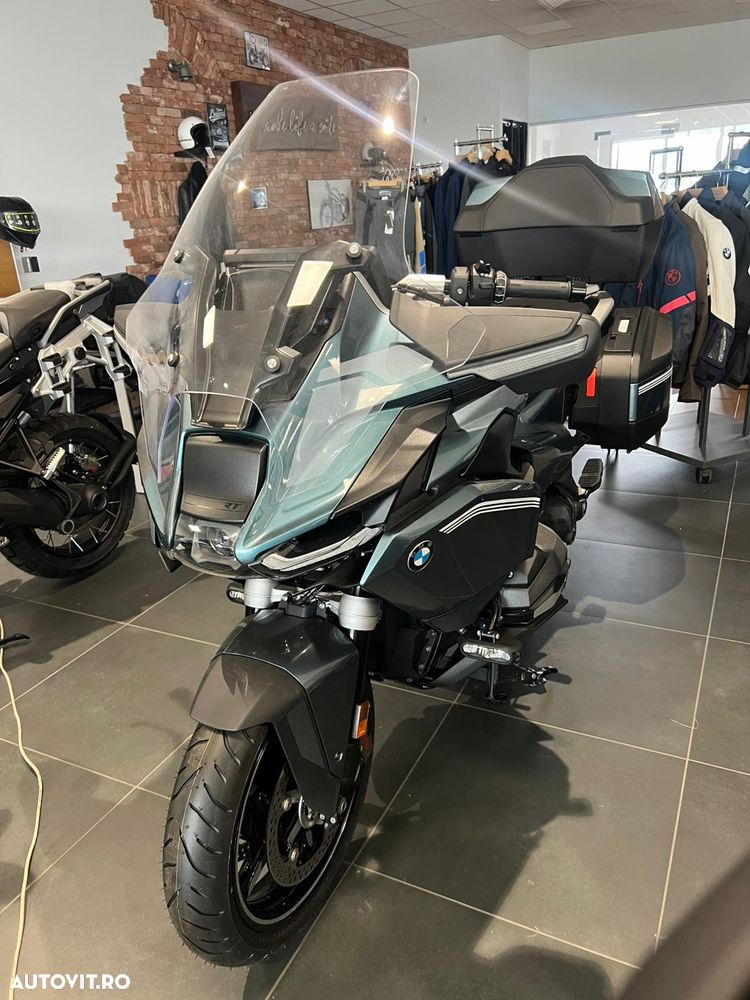 BMW R 1300 RT - 1