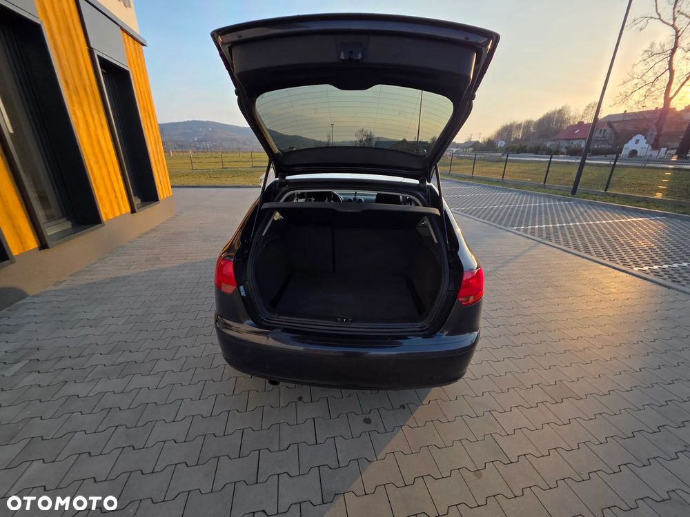 Audi A3 Sportback 1.6 Ambiente - 7