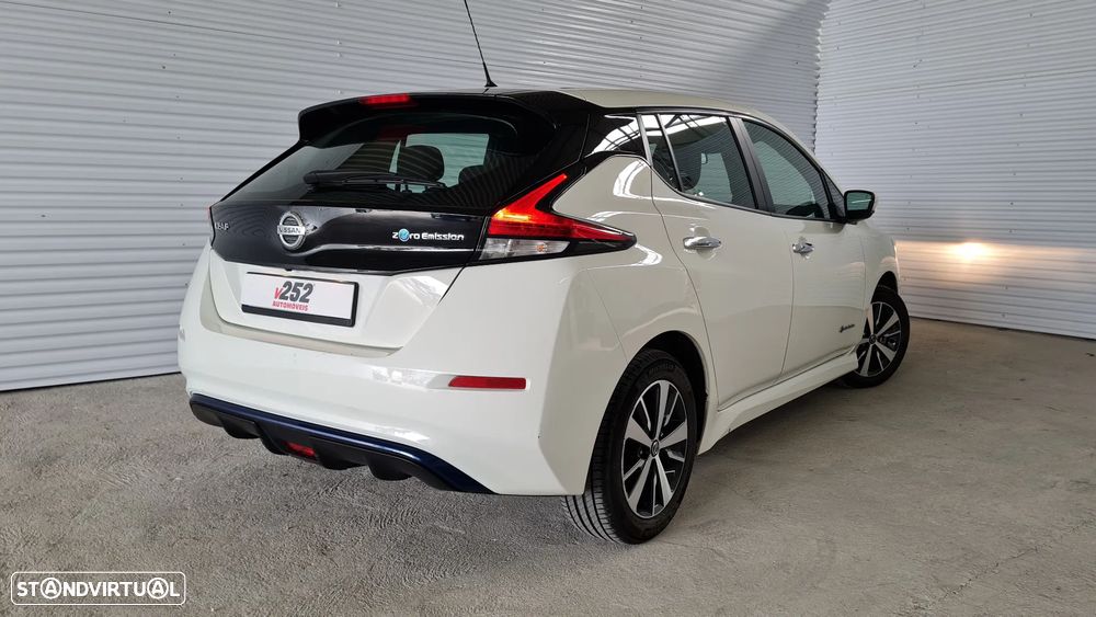 Nissan Leaf Acenta - 10