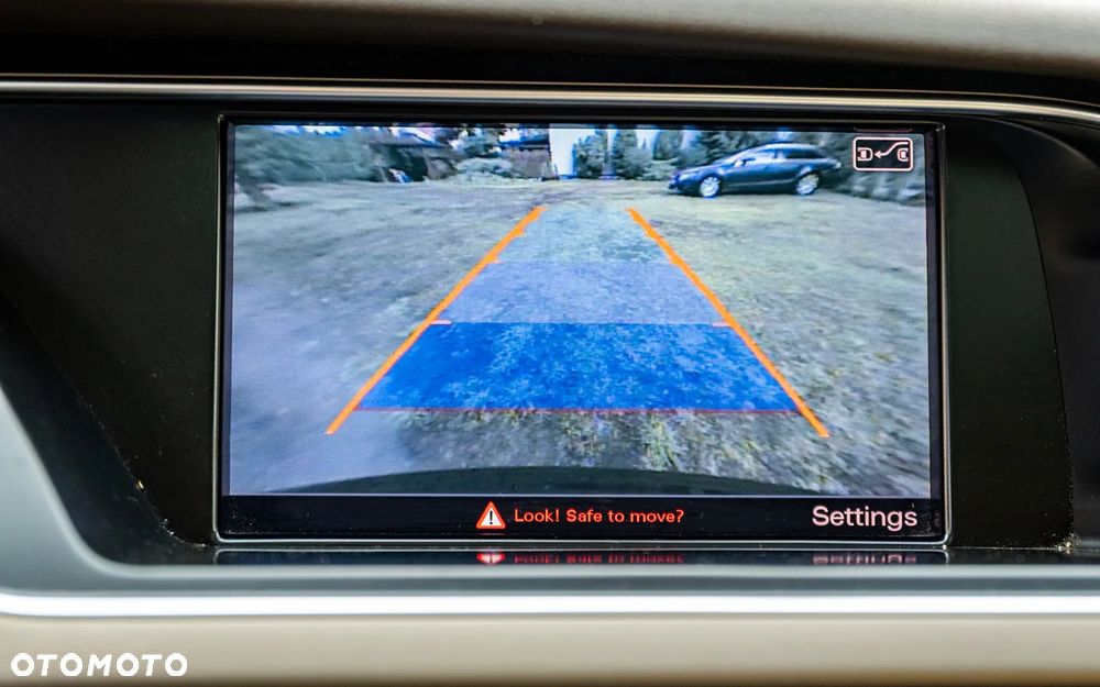 Audi A4 Limousine - 28