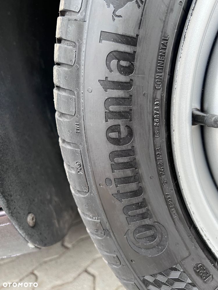 Volkswagen Caddy Maxi 2.0 TDI Trendline Mixt - 21