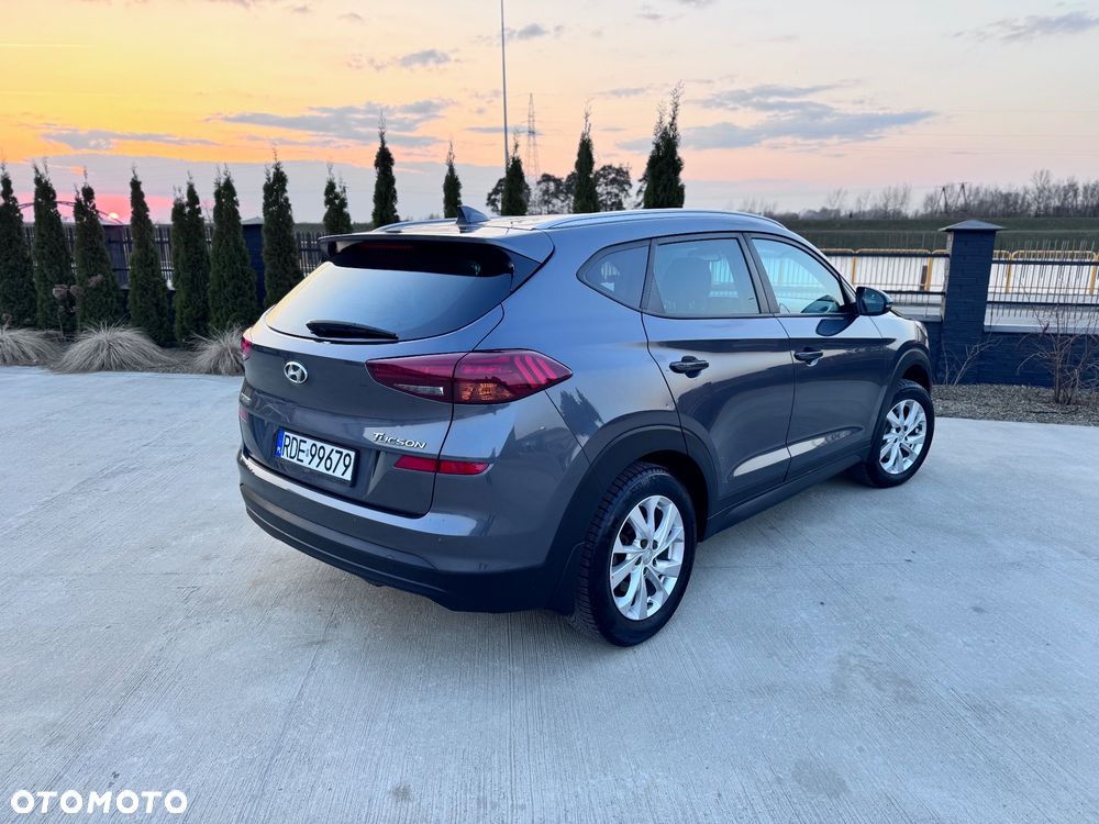Hyundai Tucson 1.6 GDI BlueDrive Design 2WD - 39