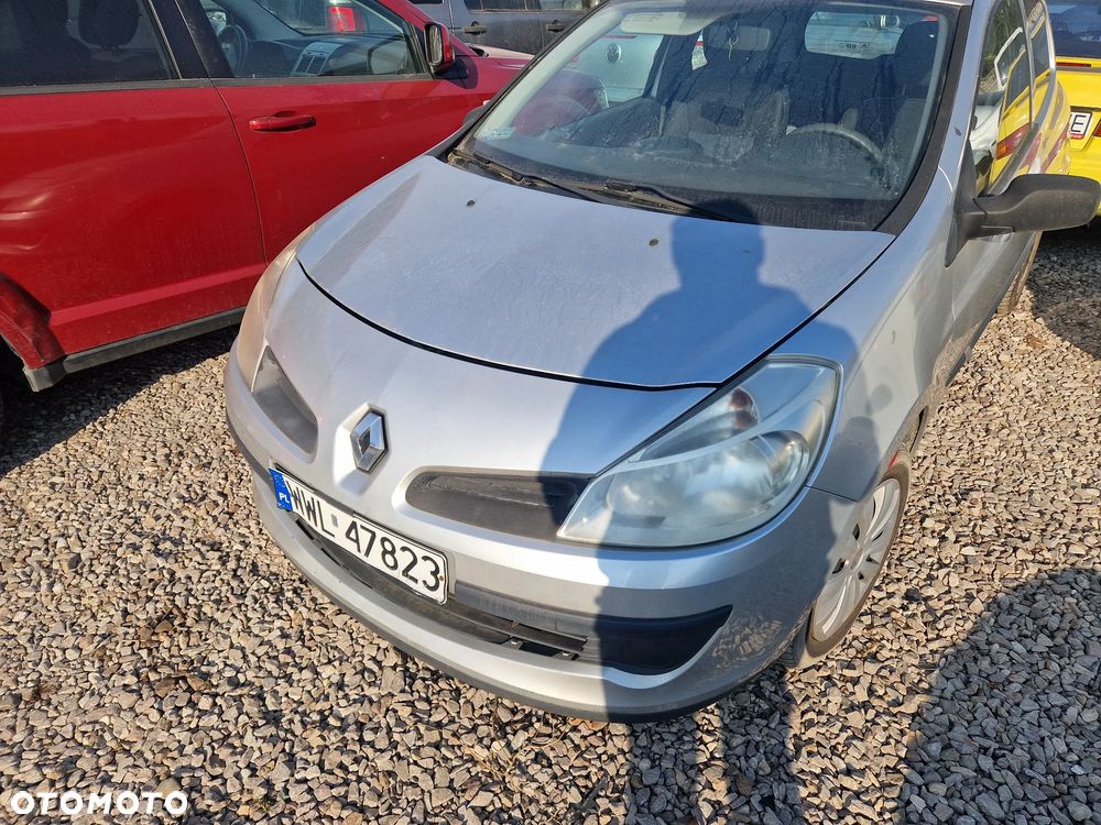 renault clio III maska zderzak lampa grill błotnik drzwi zbiornik paliwa szyba lusterko klamka klapa - 1