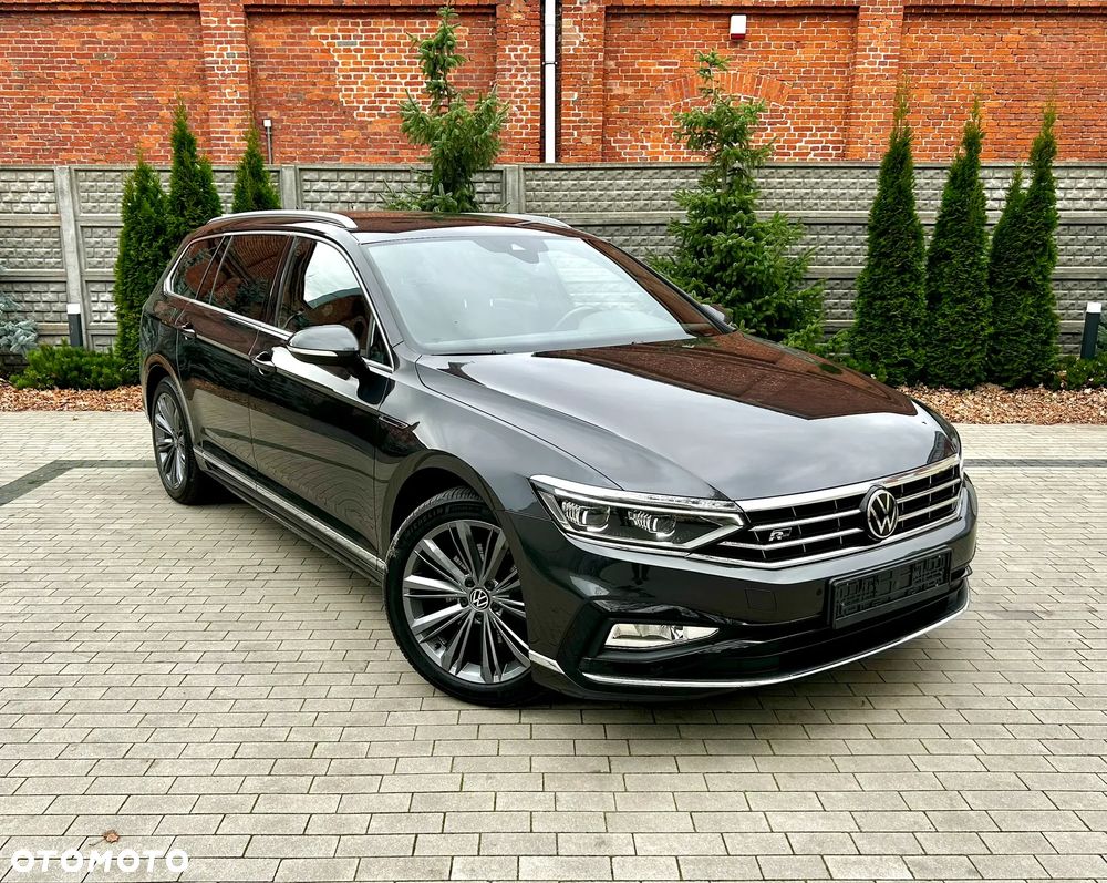 Volkswagen Passat Variant 2.0 TDI SCR DSG 4Motion Elegance - 2