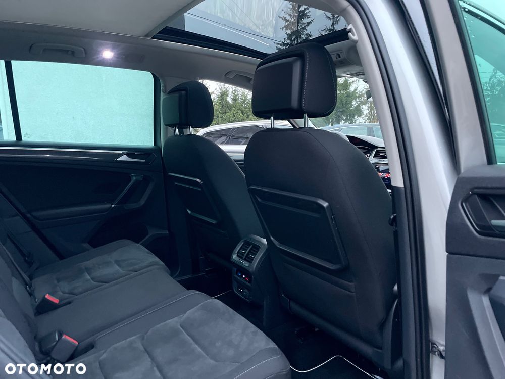 Volkswagen Tiguan 2.0 TDI SCR DSG R-Line - 16