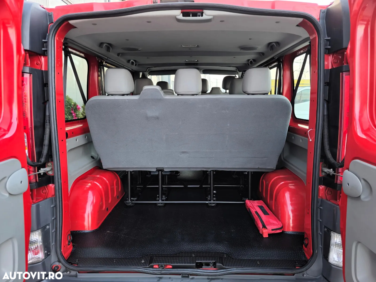 Opel Vivaro 2.0 CDTI L2H1 EcoFlex DPF - 24