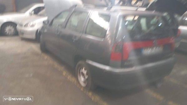 Para Peças Seat Cordoba Vario (6K5) - 3