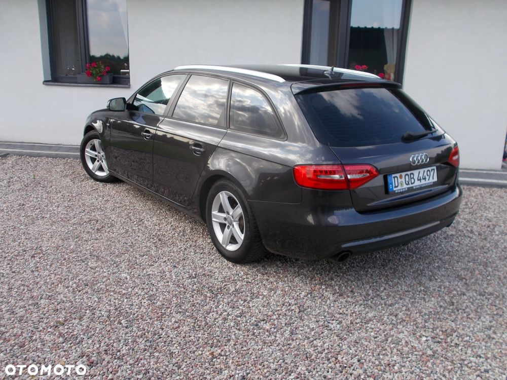 Audi A4 Avant 2.0 TDI DPF multitronic S line Sportpaket - 16