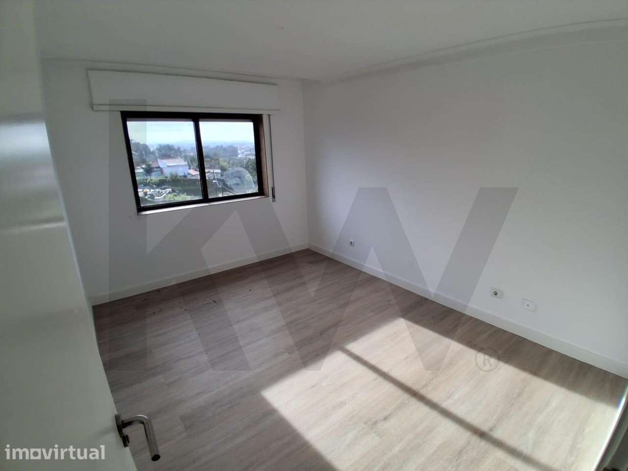 T2 Rio Tinto - Totalmente remodelado - 228.000€ - Grande imagem: 5/17