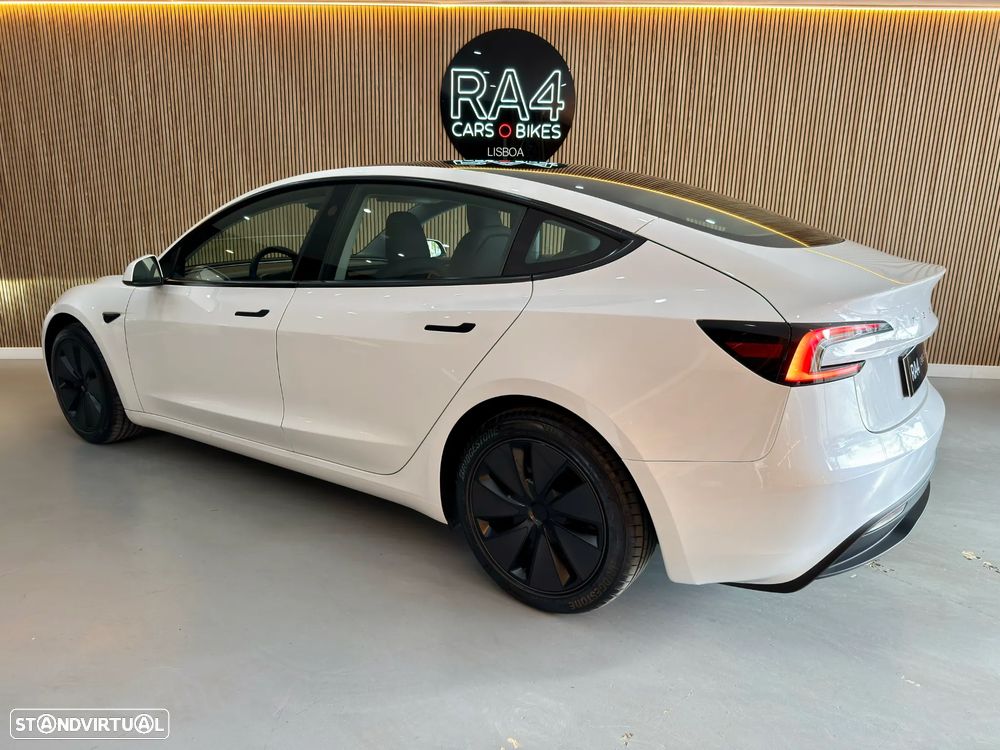 Tesla Model 3 Tração Traseira - 4