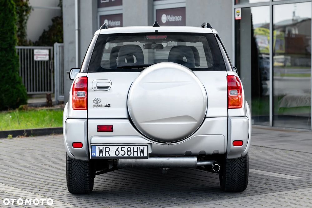 Toyota RAV4 4x4 Edition - 30