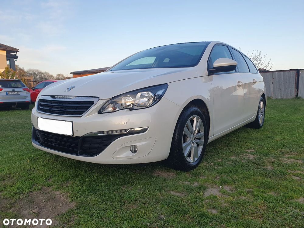 Peugeot 308 1.6 BlueHDi Allure S&S - 21