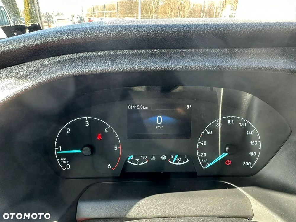 Ford Transit - 19