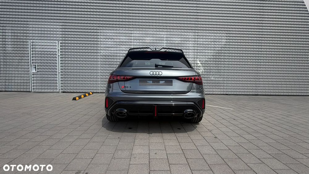Audi RS3 Sportback - 4