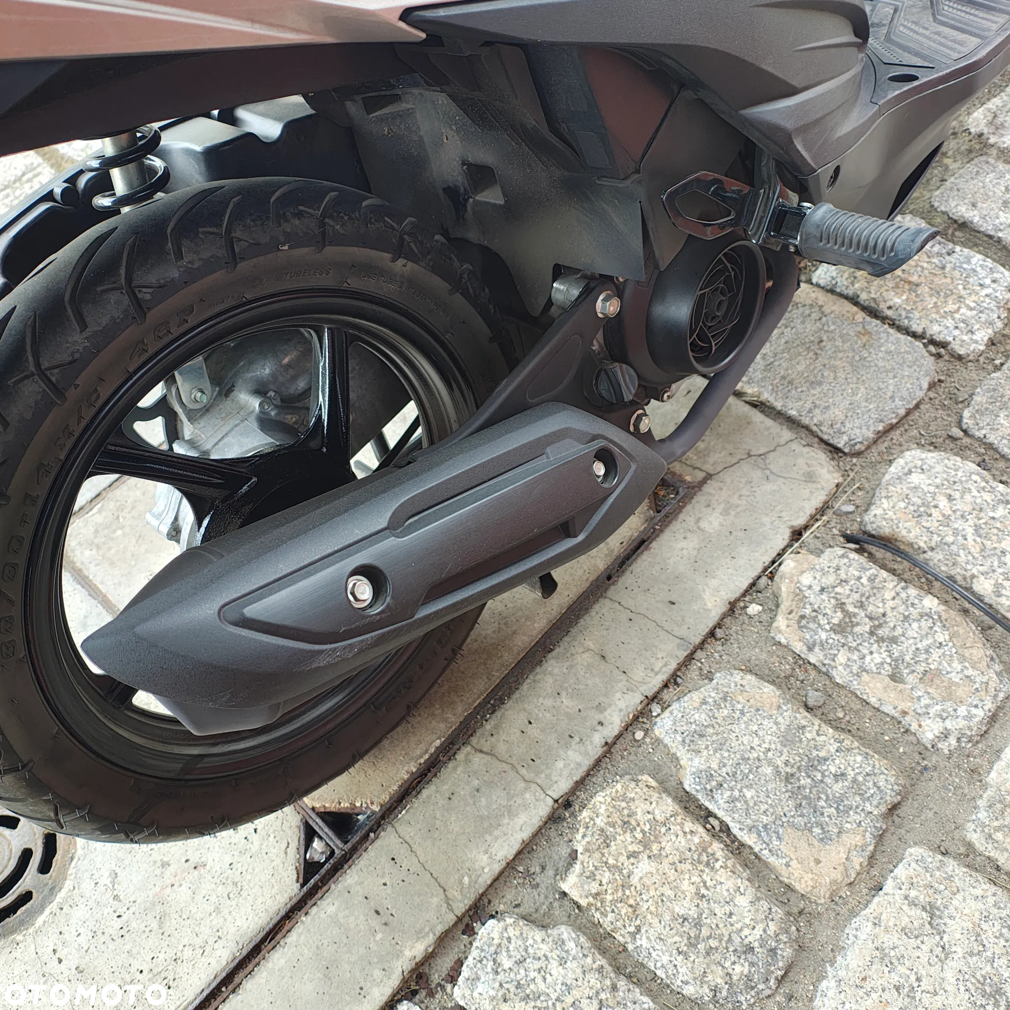 Suzuki Address - 12