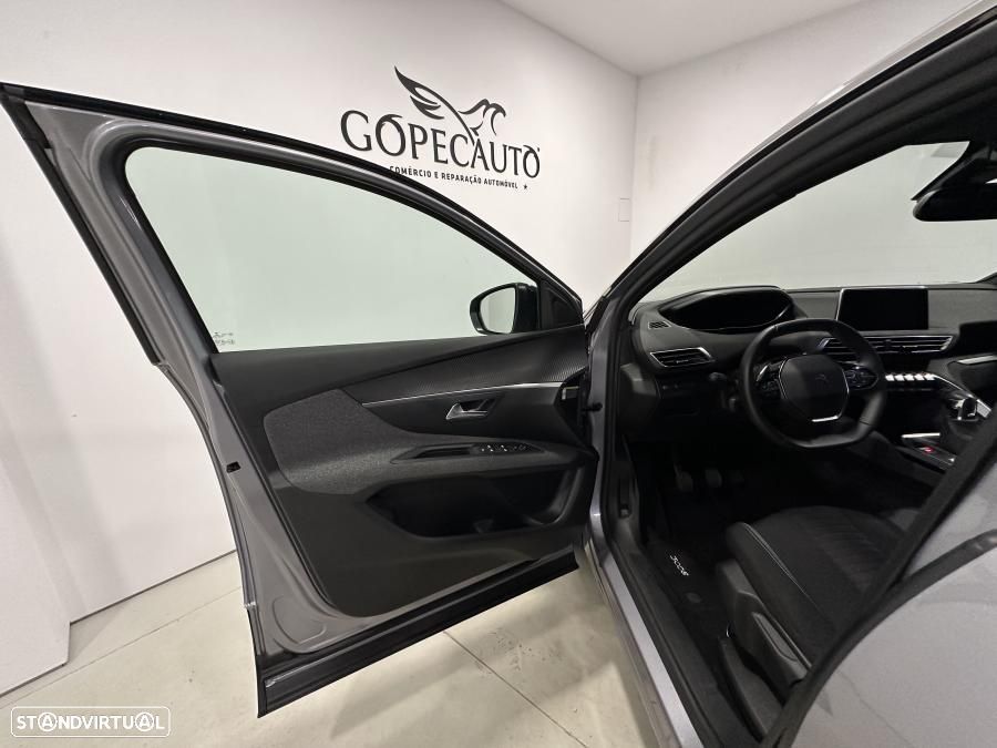 Peugeot 3008 1.2 PureTech Active Pack - 17