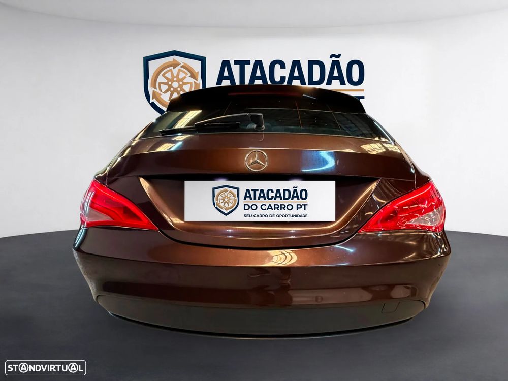 Mercedes-Benz CLA 180 d Shooting Brake Aut. — fotografia 28