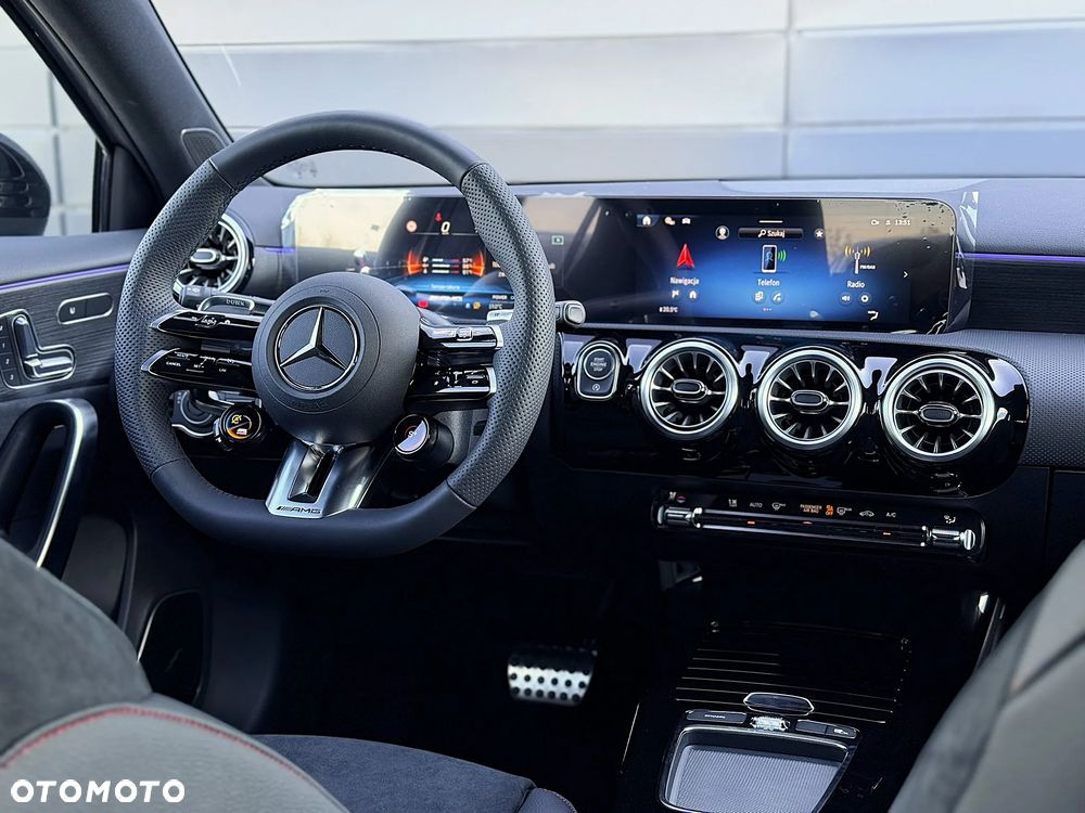 Mercedes-Benz Klasa A 35 AMG 4-Matic 8G-DCT - 13