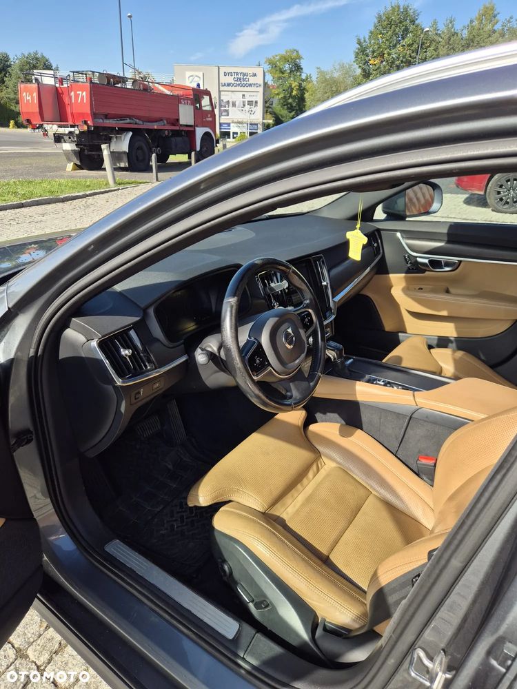 Volvo V90 - 12
