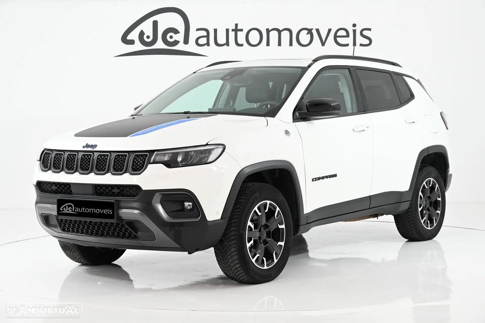 Jeep Compass 1.3 TG Trailhawk - 19