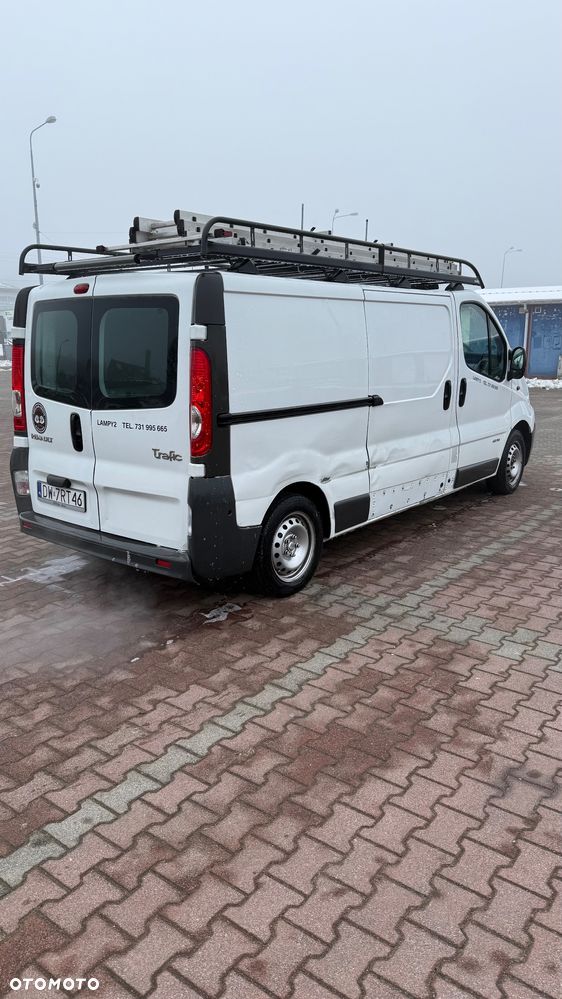 Renault Trafic - 4