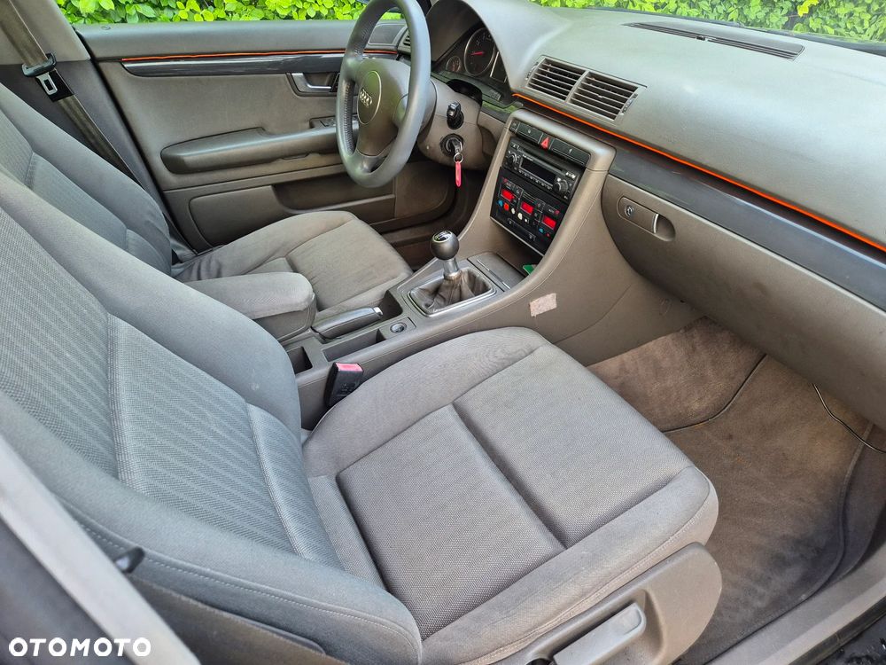 Audi A2 1.6 - 13