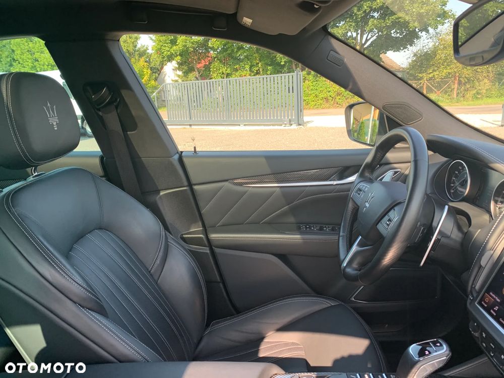 Maserati Levante S Q4 - 23