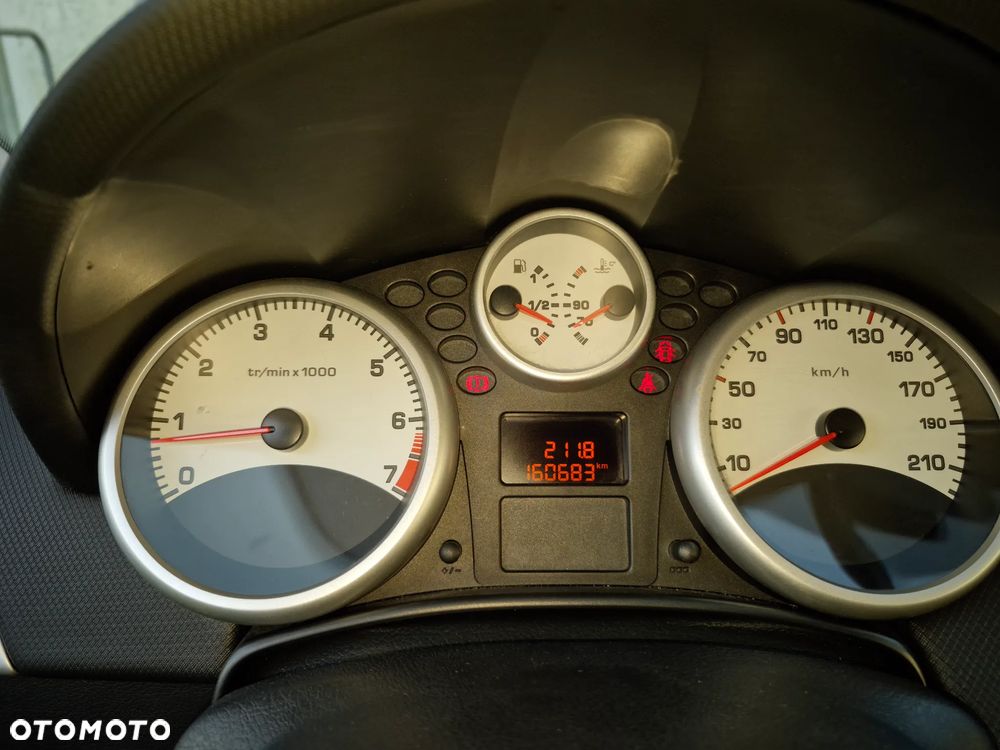 Peugeot 207 1.4 16V Trendy - 9