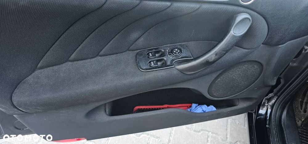Alfa Romeo 147 1.6 Twin Spark Impression - 11