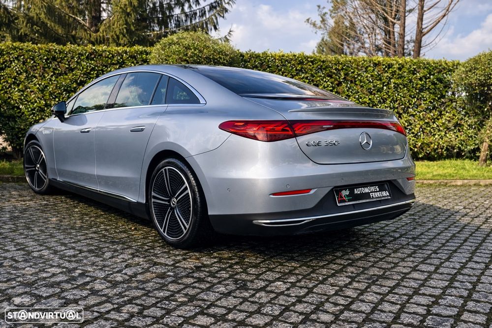 Mercedes-Benz EQE 350+ Electric Art - 4