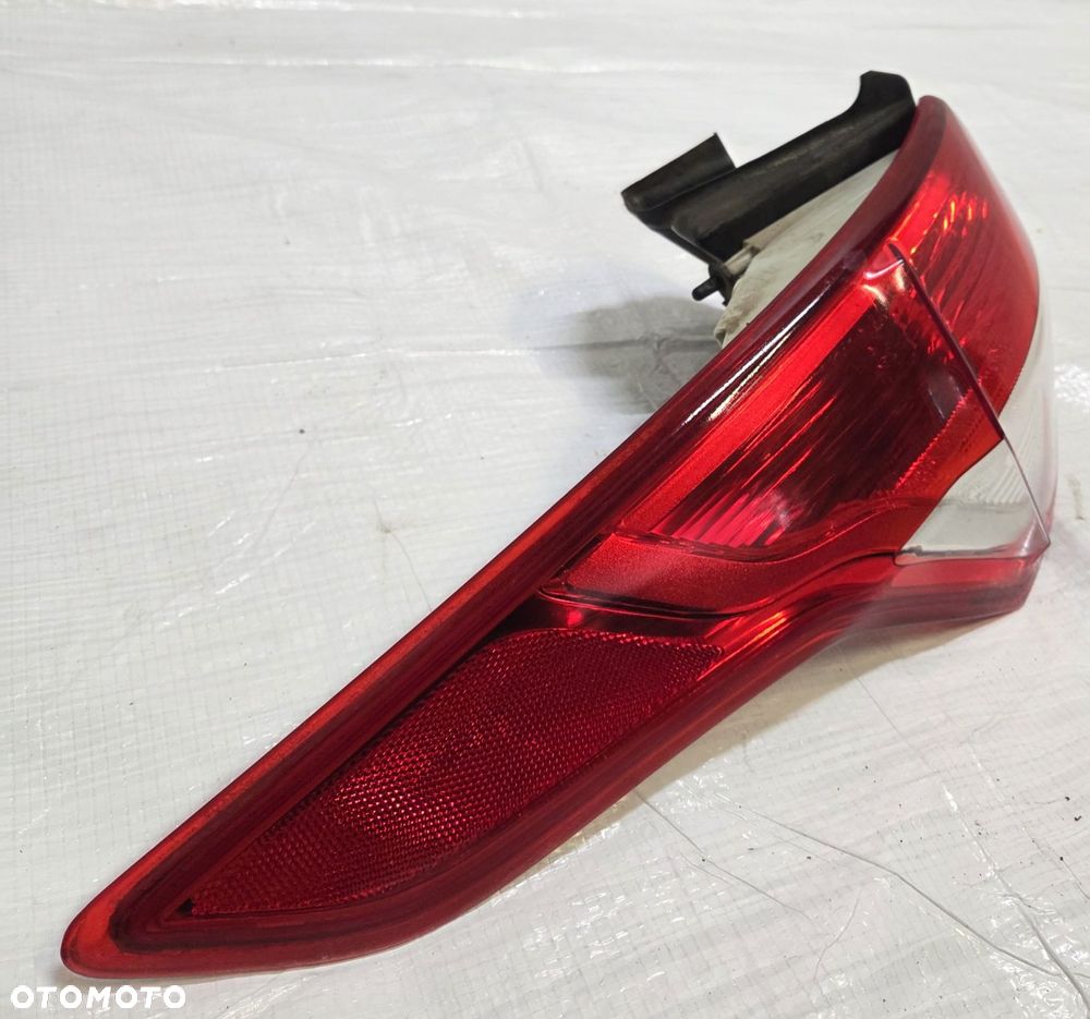 LAMPA TYLNA LEWA W BŁOTNIK FORD KUGA MK2  CV4413405AG - 3