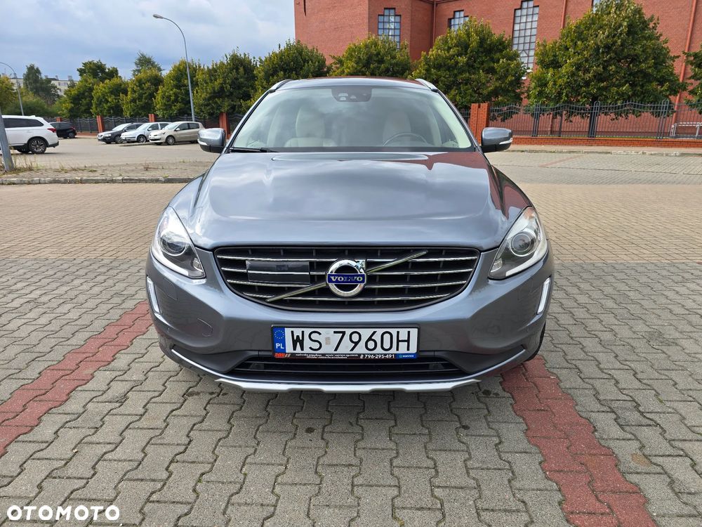 Volvo XC 60 T5 Geartronic Summum - 18