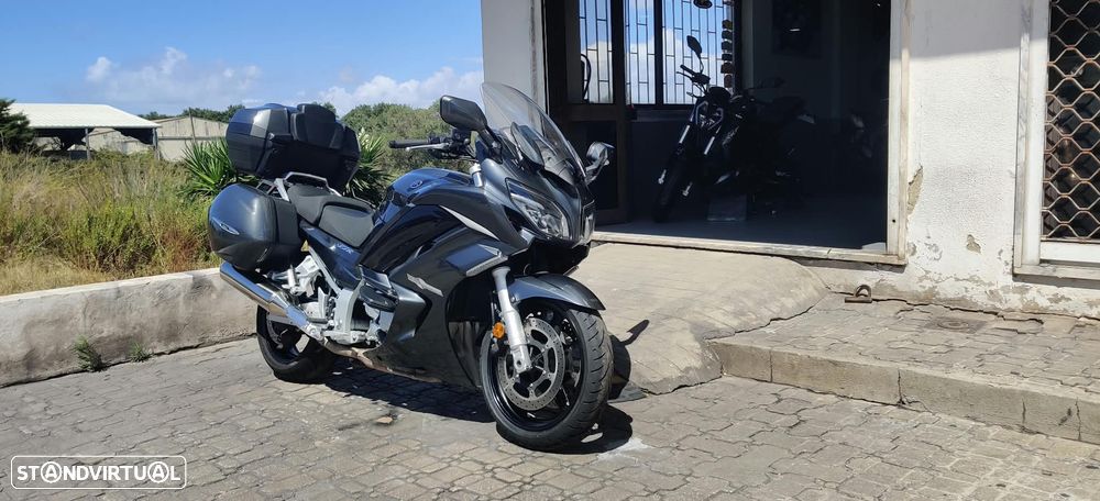 Yamaha FJR 1300 - 7