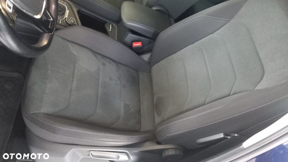Volkswagen Tiguan - 27