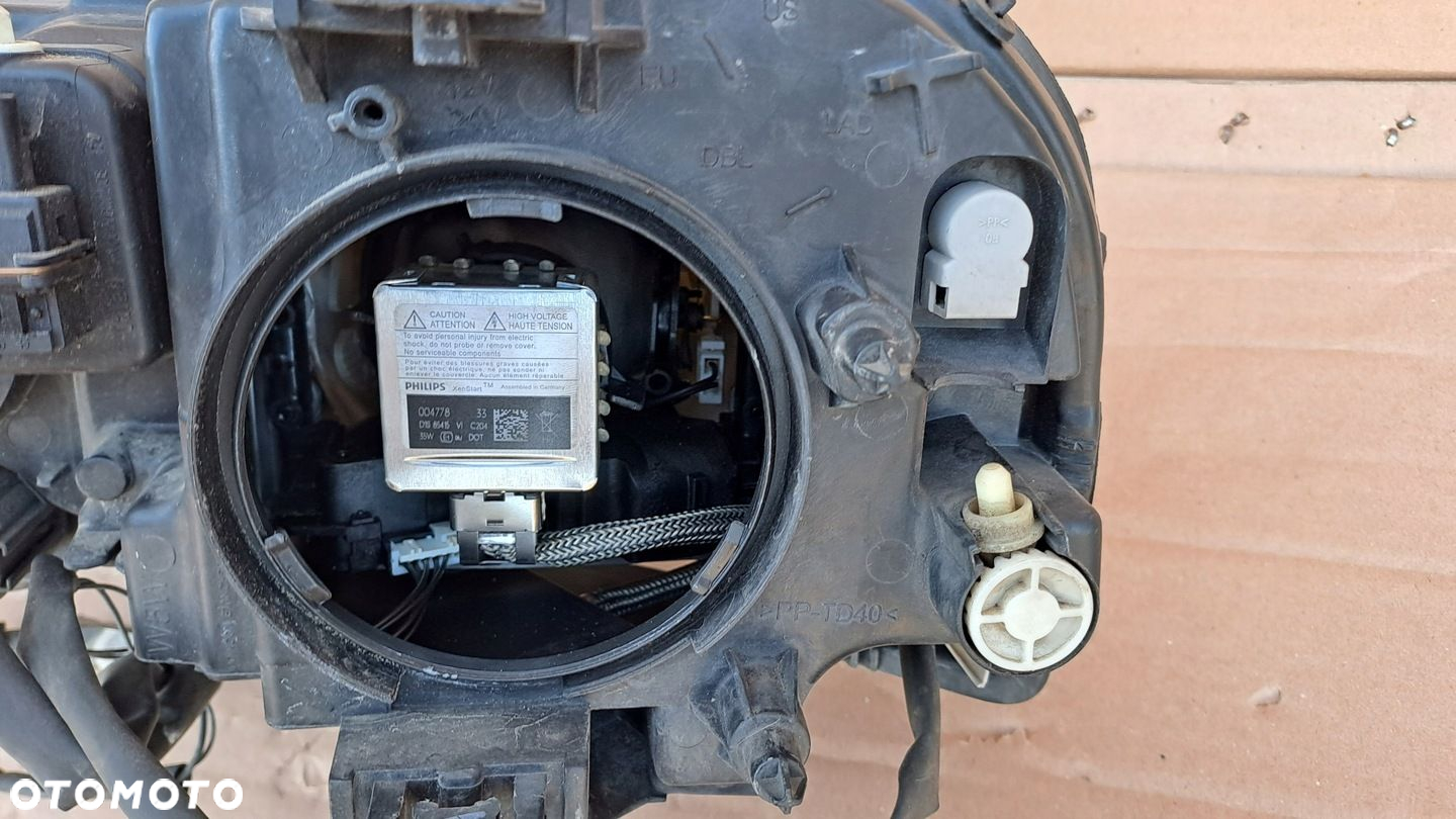 VOLVO XC90 LIFT PRAWA LAMPA XENON SKRĘTNY EUROPA UŻYWANA ŁADNA - 7