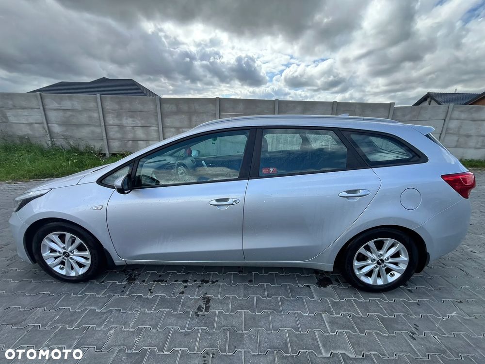 Kia Ceed 1.6 CRDi M - 4