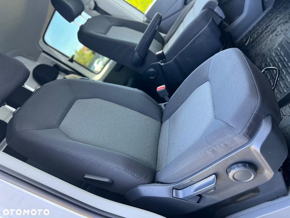 Volkswagen Crafter Doka Brygadówka 6-miejsc + Skrzynia Dł.: 3,52m Salon PL - 21