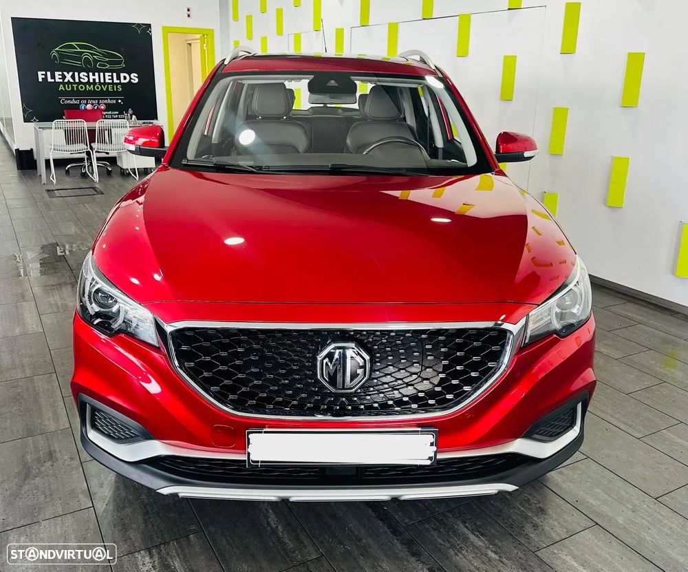 MG ZS Standard Luxury - 2