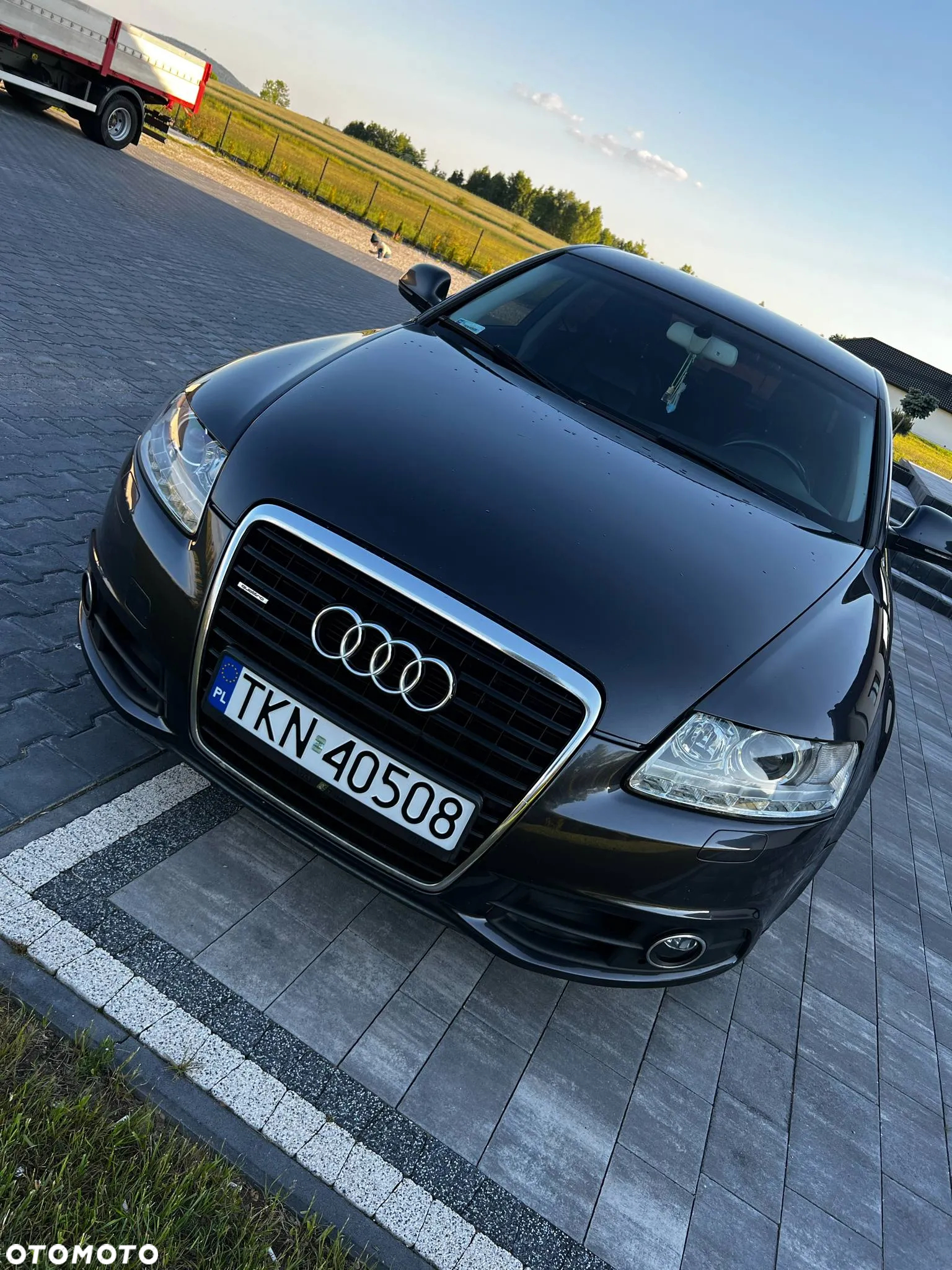 Audi A6 - 12